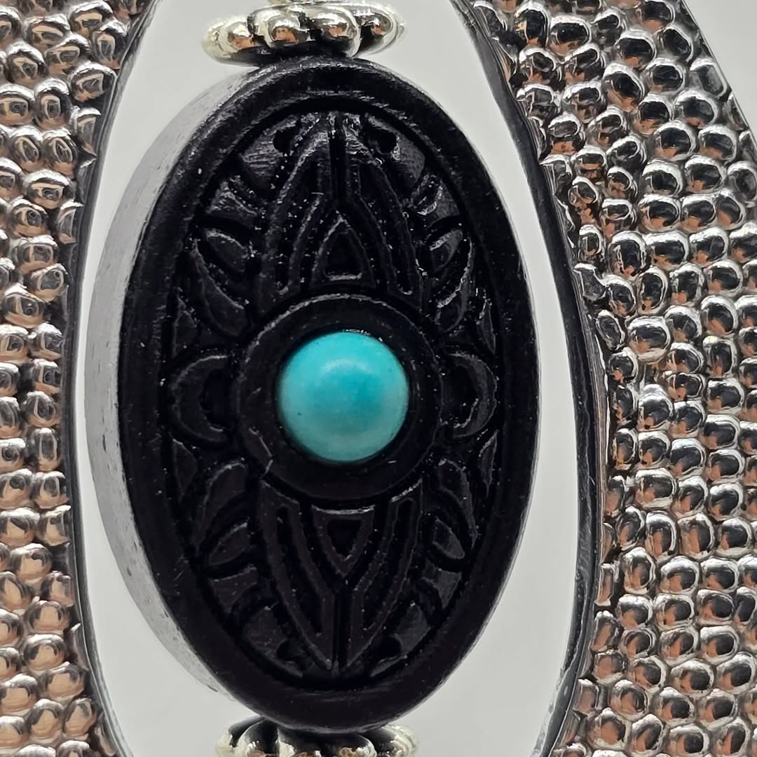 Midnight Earrings Thumbnail 2