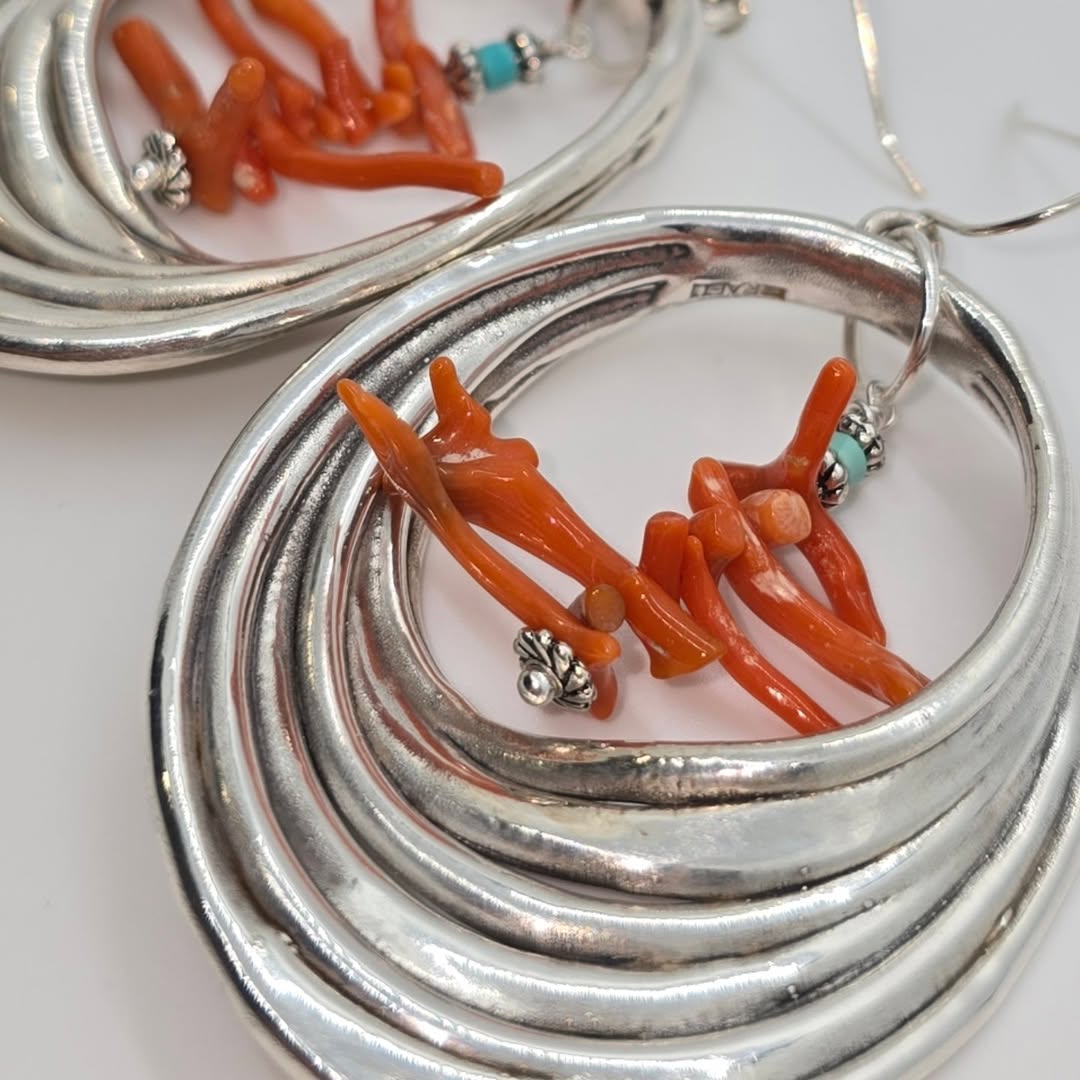 Silver Corral Hoops Thumbnail 2